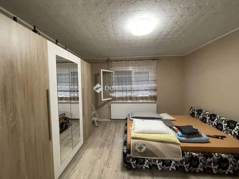 Bajóti családi ház eladó felújítva