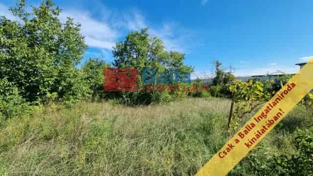 Váci építési telek eladó 4406 m2