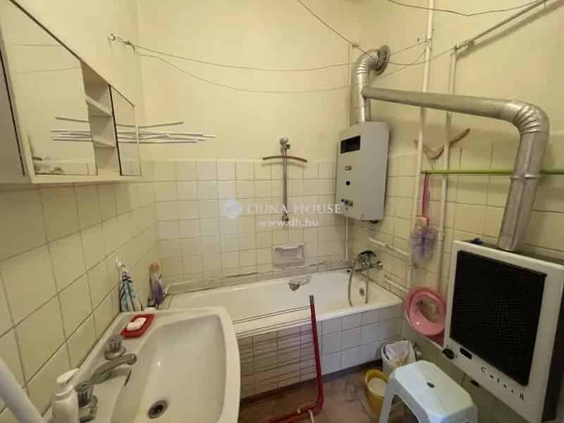 Polgári ház eladó Szeged kertvárosában 3000m2-es telekkel