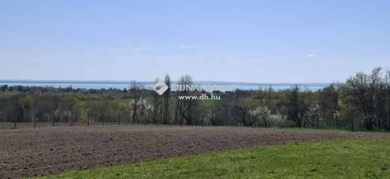 Telek Eladó , Balatonkenese, Dunántúl
