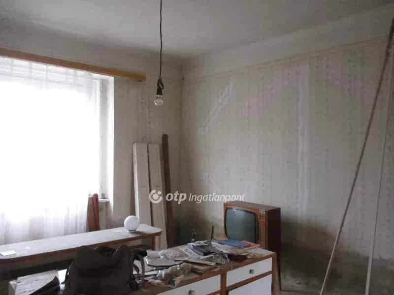 Felujítandó ikerház fele Hajdúdorogon 862 nm-es telekkel