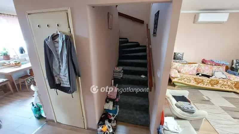 Tiszakecsken 2 szoba 1 nappalis felujitott csalad sorhaz elado