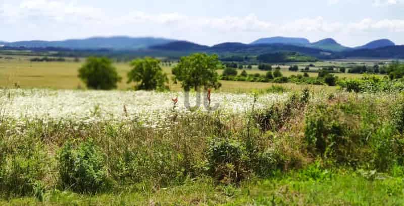 Köveskáli panorámás telek eladó