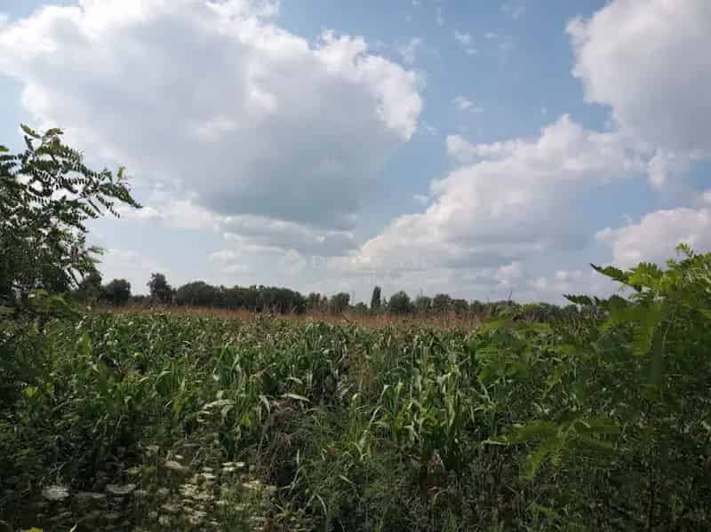 5735 m2-es telek eladó Csepel közelében Szigetszentmiklóson