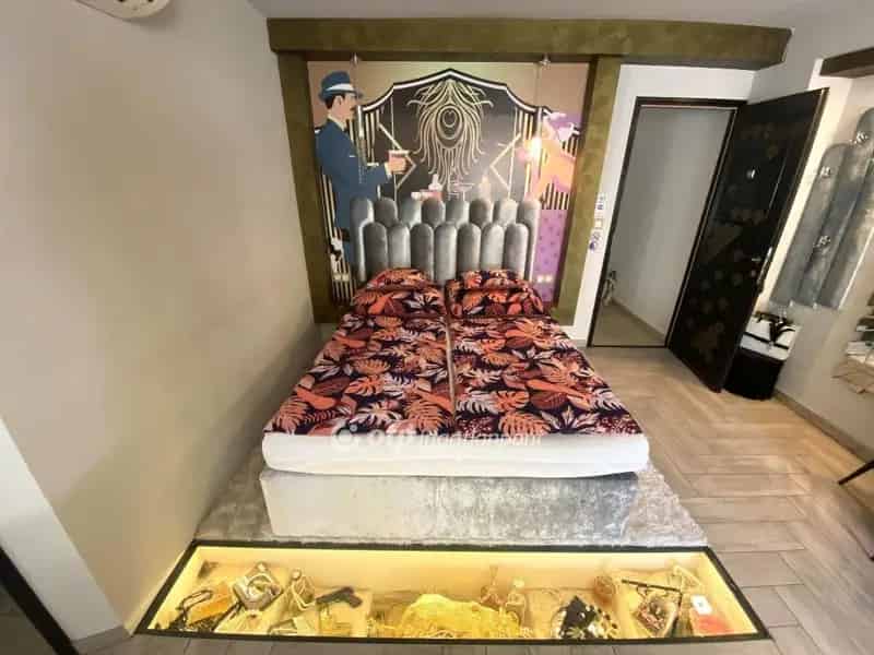 Siófoki Apartmanház Eladó - 9 Apartman Medencével és Szaunával
