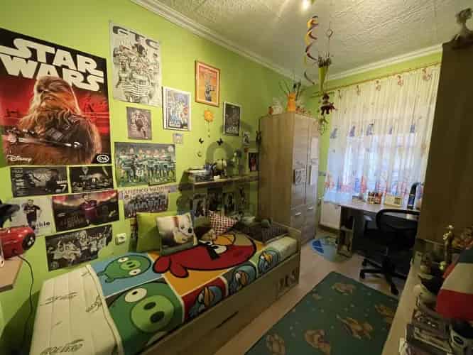 Keszthelyi családi ház eladó - 6 szoba, 208 m2