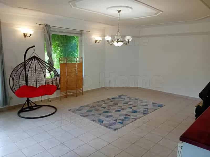 Bándi házrész eladó 1500m2 telekkel