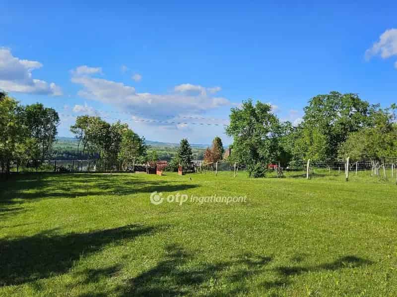 Dunai Panorámás Építési Telek Dunaalmásban