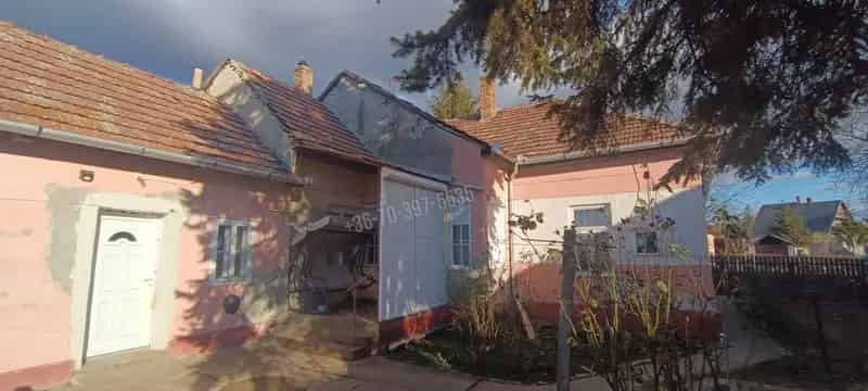 Felújított családi ház Karácsondon - CSOK és hitel lehetőséggel