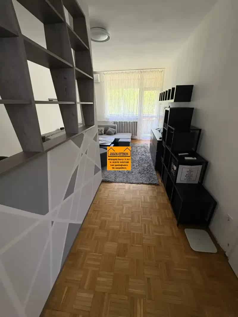 Kiadó 2 szobás téglalakás Nyíregyházán