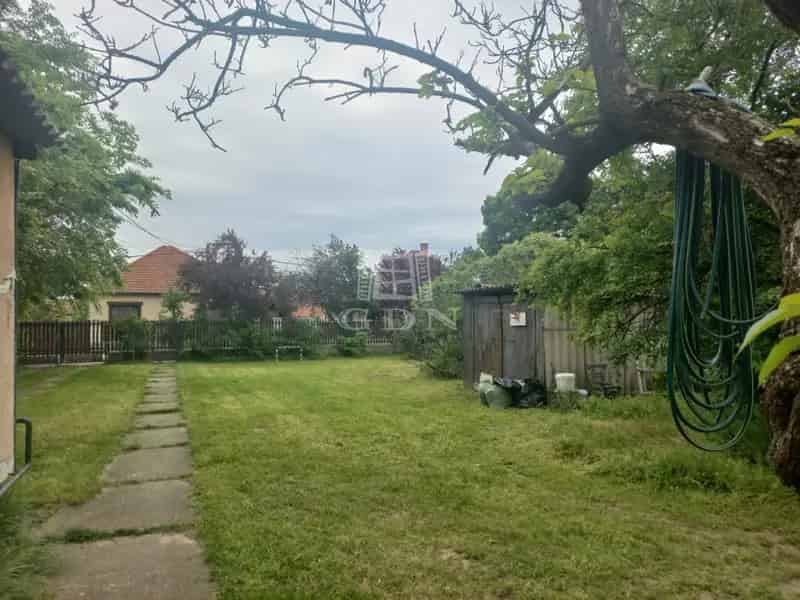 Dunaharaszti 790 nm-es Építési Telek Eladó