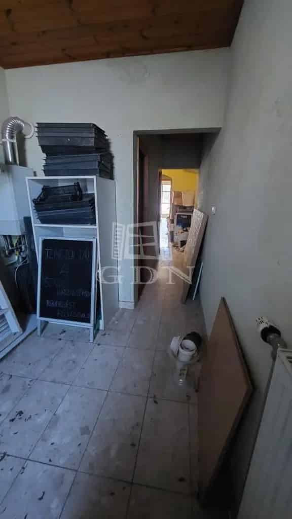 Marcali üzlethelyiség eladó 168 nm 2 bejárat parkoló