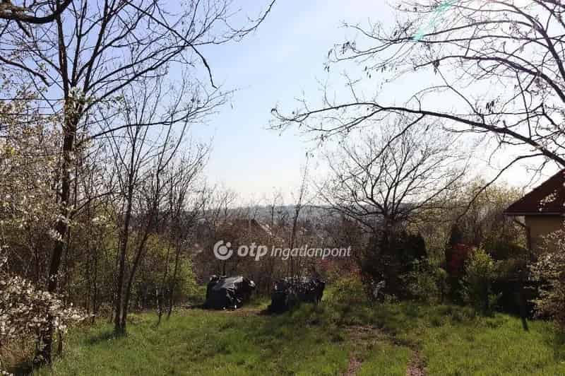 Panorámás Telek Eladó Pécelen 1658 nm