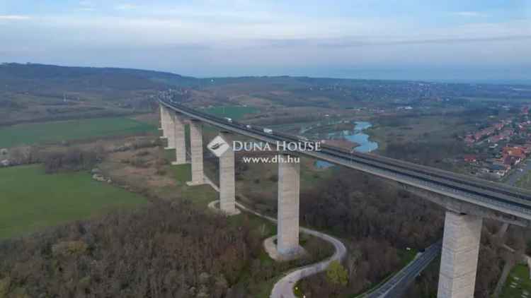 Kőröshegy építési telek eladó 1802 nm