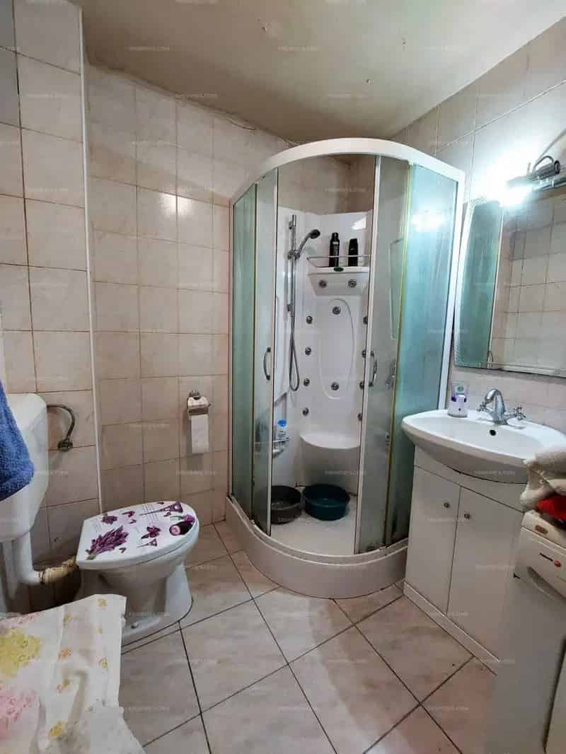 Esztergom 2 Lakásos 126 m2-es Ingatlan Eladó