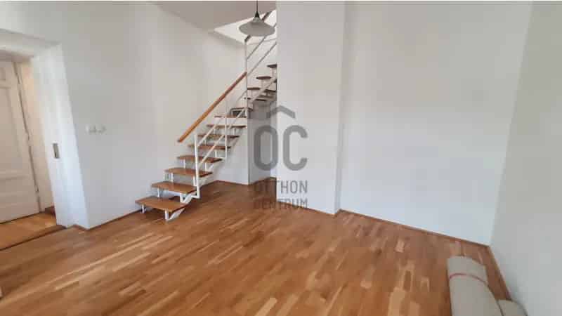 Budapest I kerület Várbeli eladó lakás 180 nm
