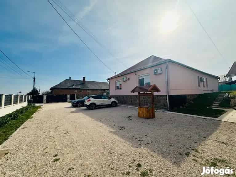 Sukoró 4 Lakásos Apartmanház Eladó - Kitűnő Befektetés