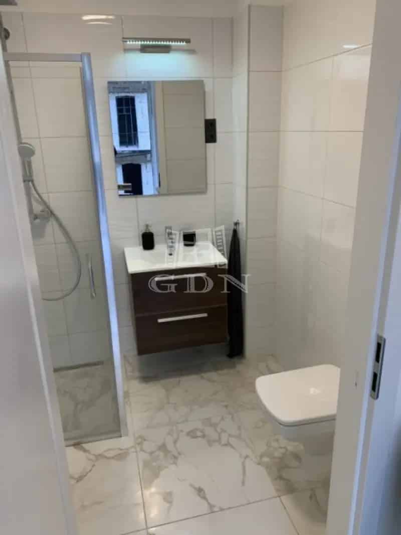 63m2-es 2 1 szobás galériázott lakás eladó Budapest XIII kerületben Duna Pláza közelében