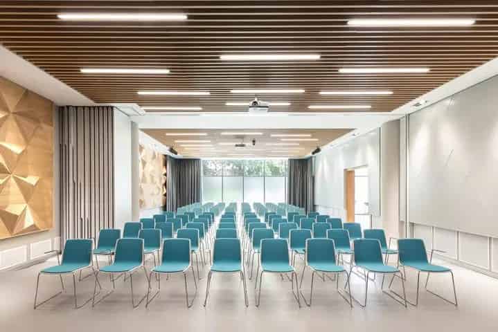 Myhive Haller Gardens Irodaház IX kerület