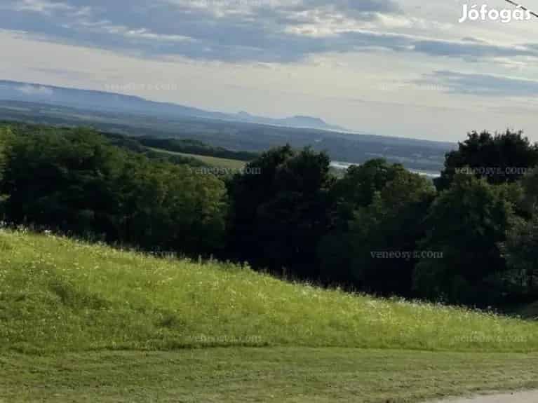 Zalaszabar Kis-Balaton panorámás nyaraló eladó