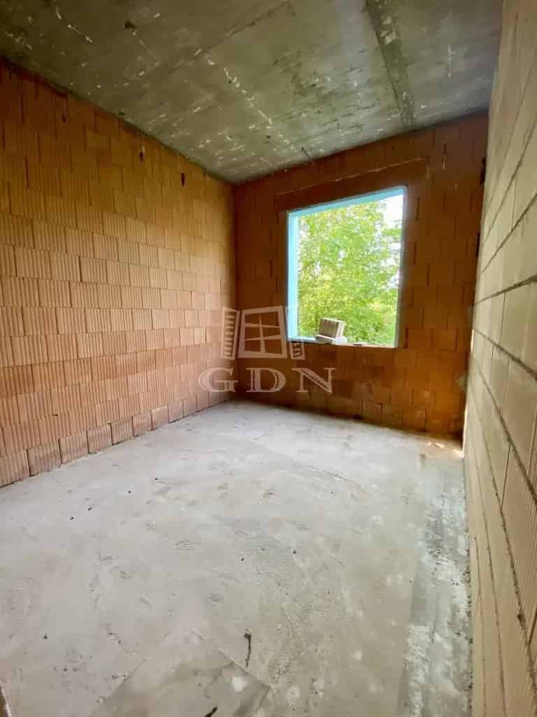 Luxusvilla Eladó Székesfehérváron 298nm 903nm Telken