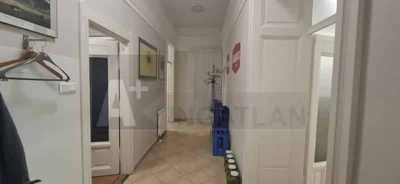 Szegedi belvárosi 4 szobás lakás eladó - 124 m2