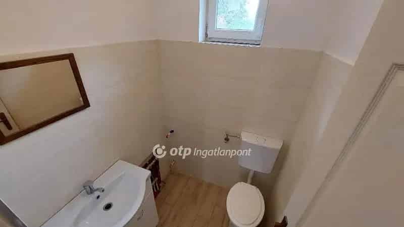 Tiszakécske Ikerházfél Eladó 83 5 m2 3 Szoba