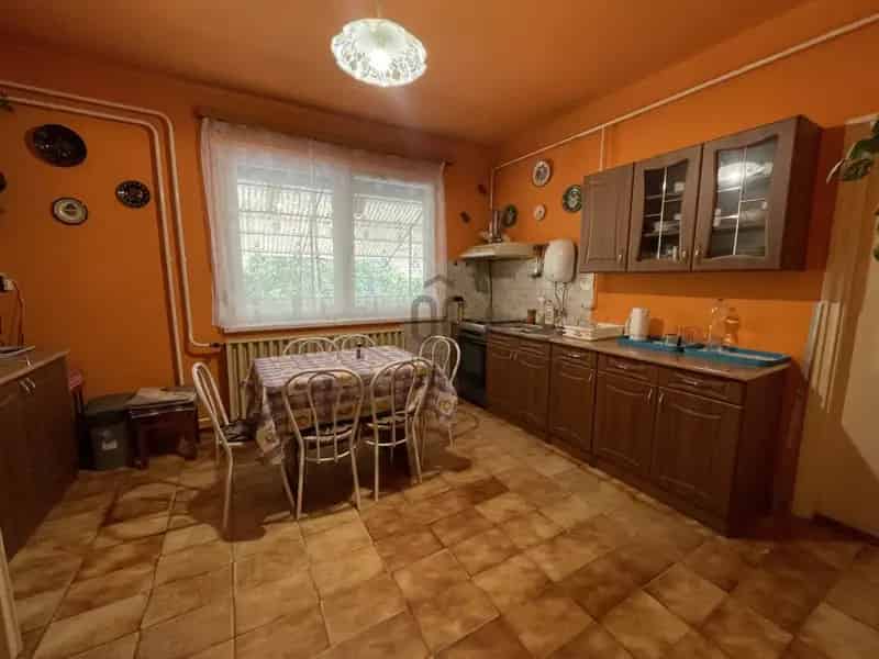 120 m² családi ház Hetényegyházán 909 m² telekkel