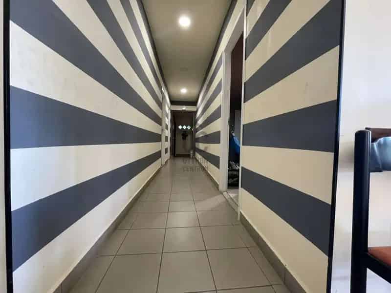 142 nm-es felújított üzlethelyiség eladó Jászdózsán