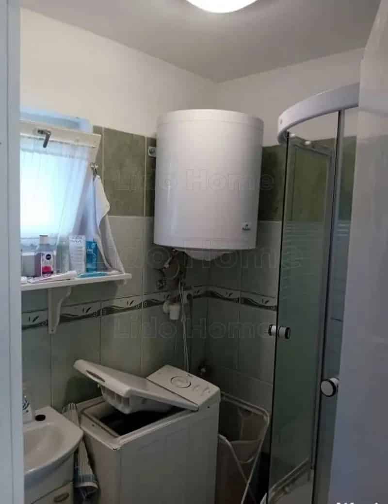 Szántódi nyaraló eladó - csendes, erdős környezetben