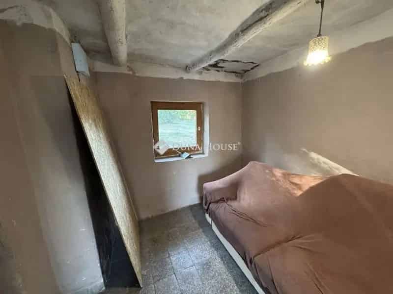 58 m2-es tanya Ballószög mellett 6000 m2-es telken