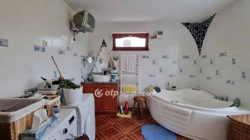 140 m2-es 4 szobás családi ház Balmazújvárosban