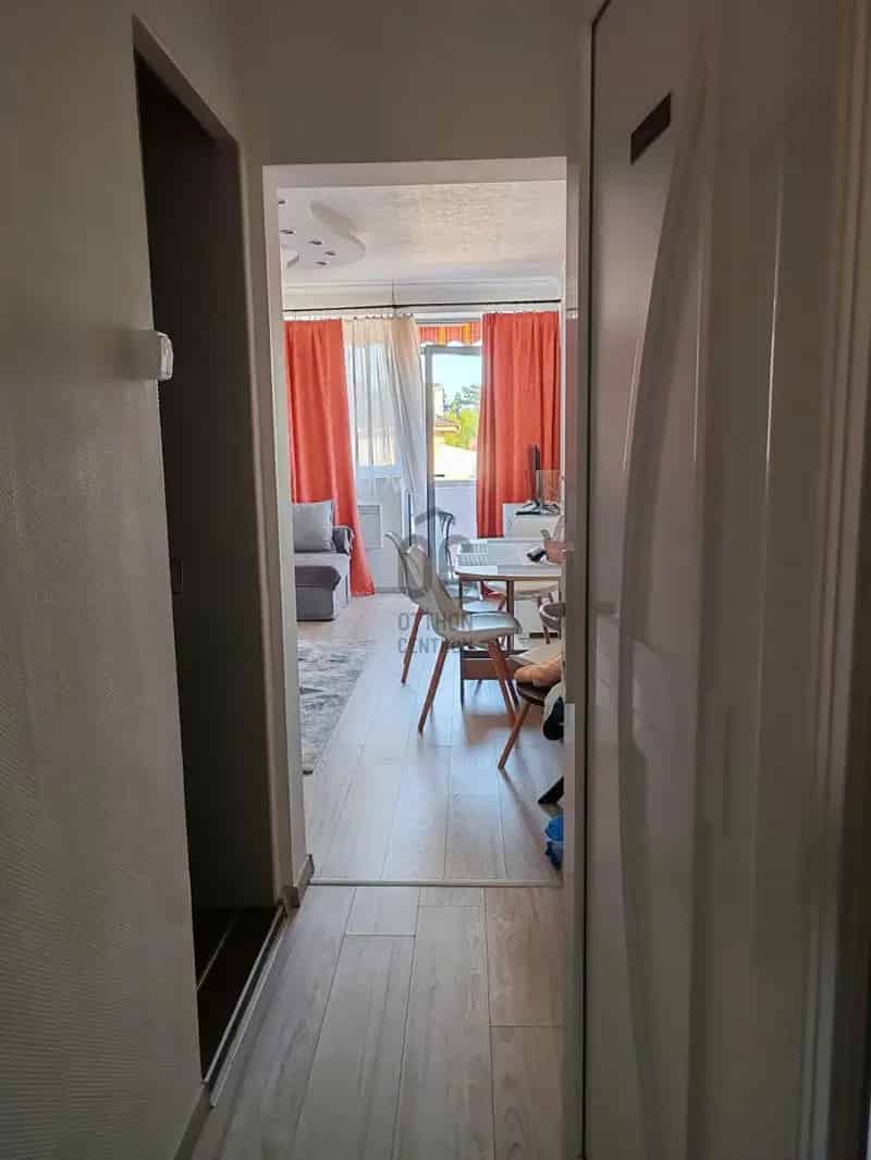 Siófok Aranypart Stúdiólakás Eladó - Strandközeli, Gépesített Konyhával