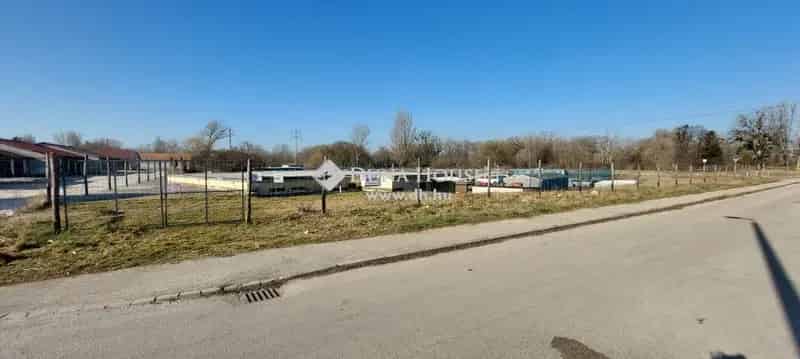 Tatabanya Dozsakert Telek Elado Fejlesztesre