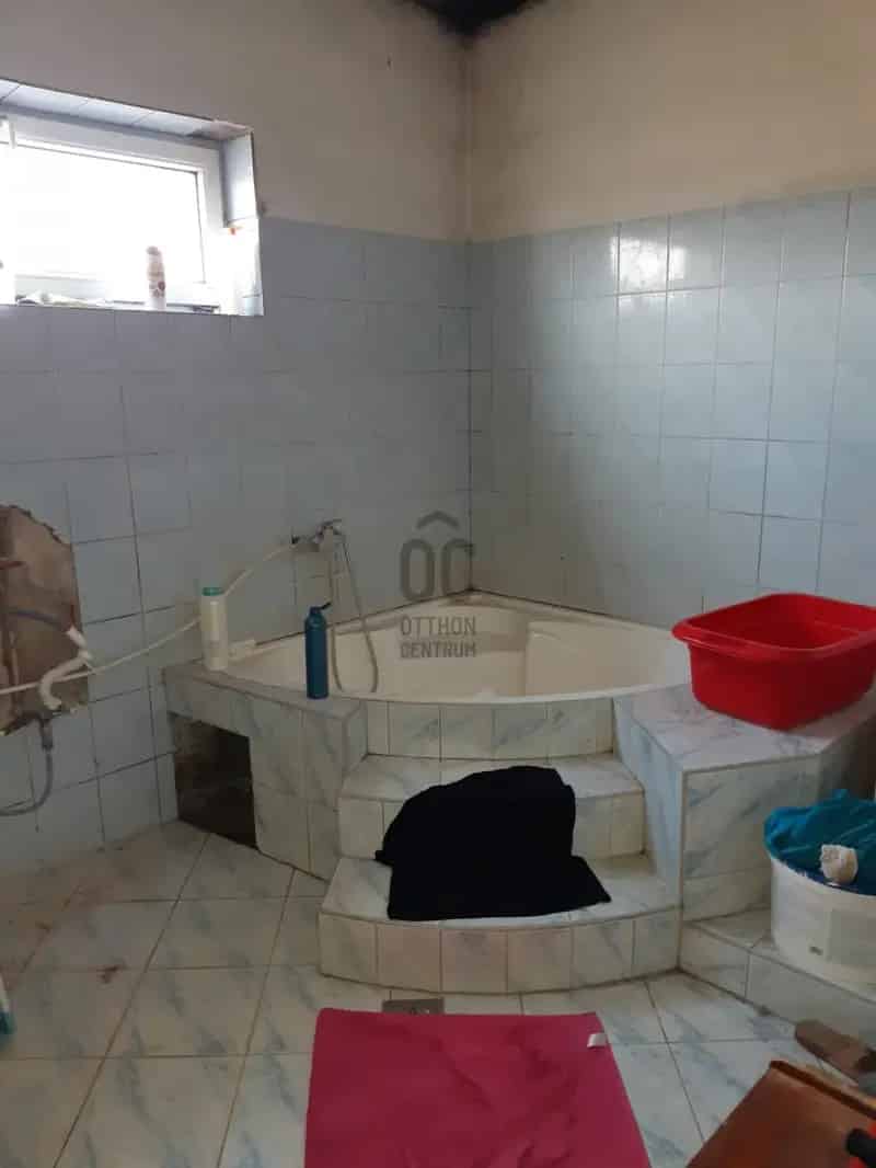 Egri ház eladó 5 szoba 2 fürdőszoba nagy kerttel