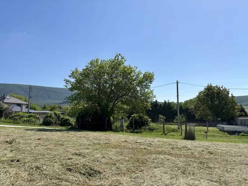 Piliscsévi Lakóövezeti Telek Eladó 983m2
