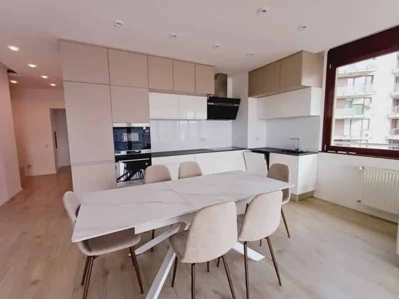 Luxus Penthouse Kiadó Budapest II Keruletben 130nm