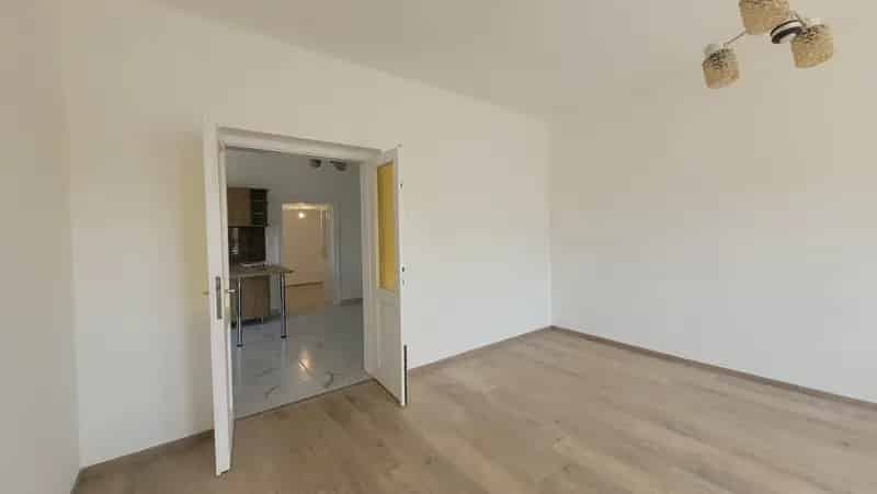 Jászberényi családi ház eladó - 92 2 nm - felújított