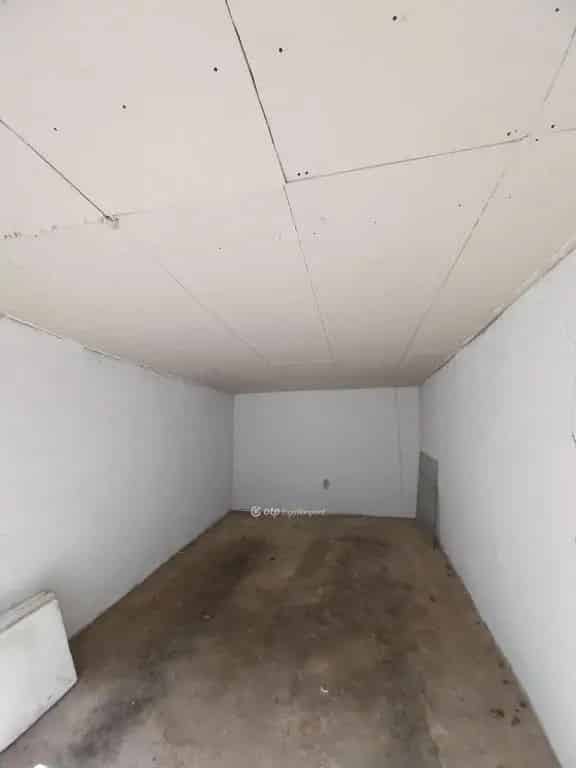 Eladó garázs Nyíregyháza belvárosában 15m2