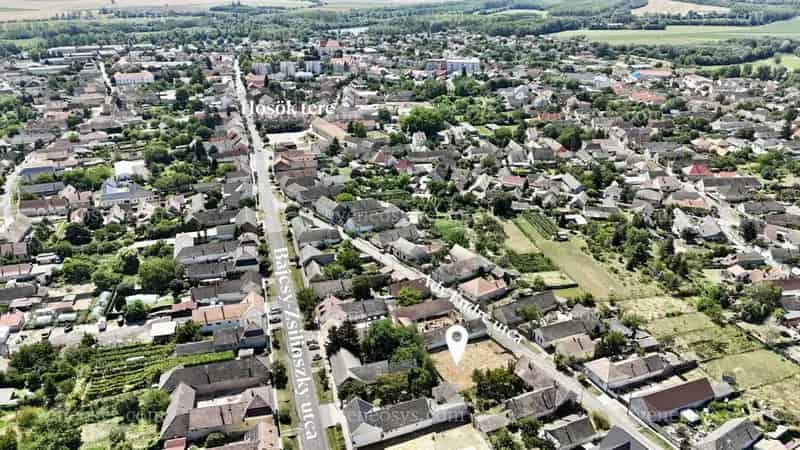 Tolna belterületi telek eladó 607 m2 központhoz közel