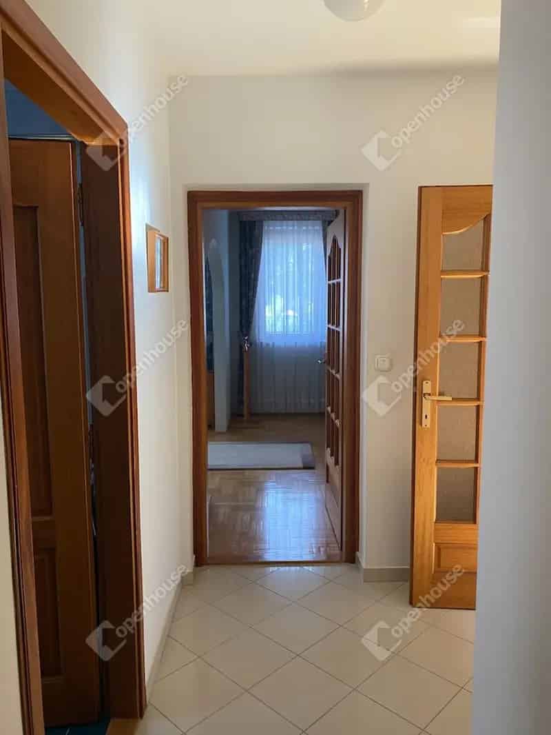 Győr Szabadhegy Kiváló Állapotú 220m2-es Családi Ház Eladó