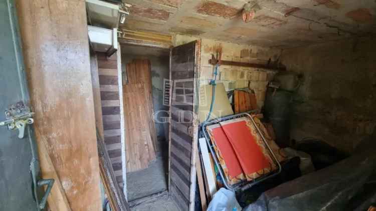 Csóron panorámás telek tégla házzal eladó