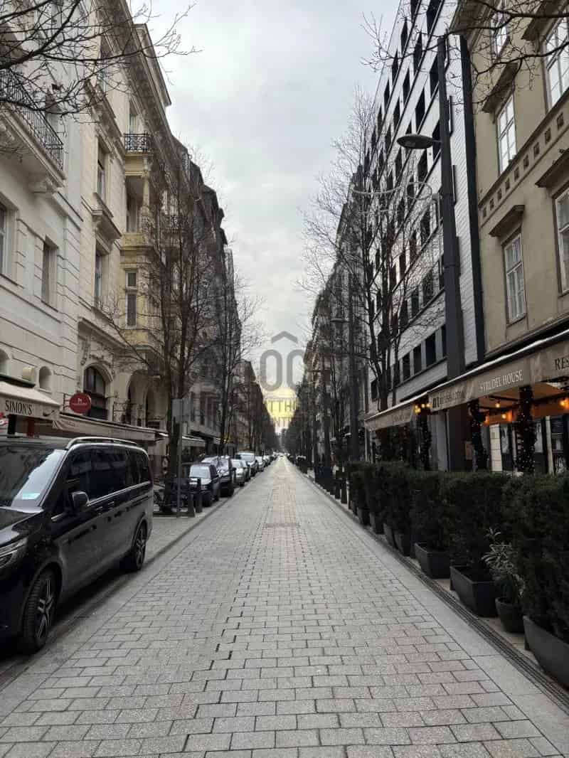 Budapest Belvárosi Galériás Lakás Kiadó 54nm + 15nm Galéria