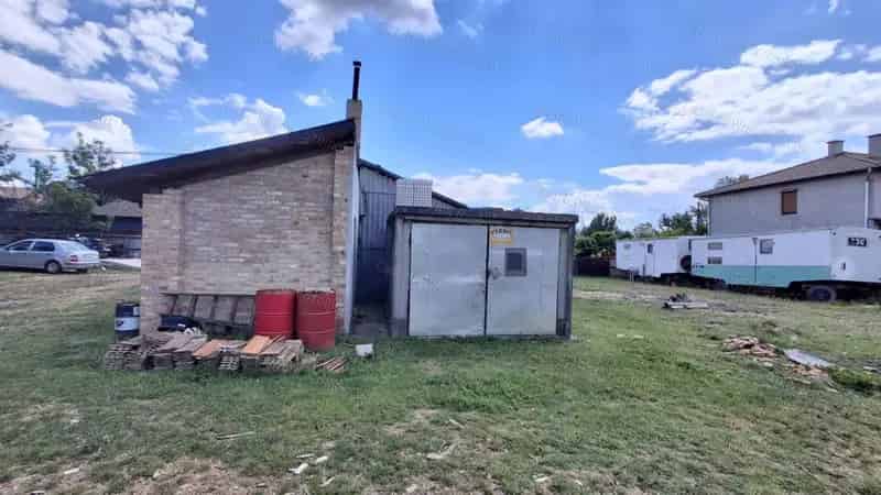 4100 m2-es telek Szolnokon - Befektetésnek ideális