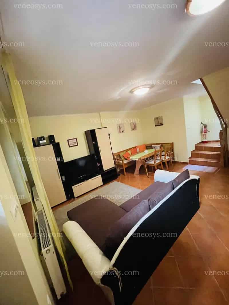 Balatonfüredi Családi ház Apartmannal Eladó