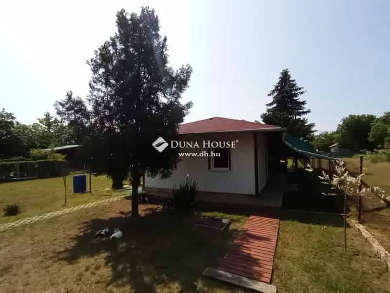 50 nm-es ház 3472 nm-es telekkel csendes dűlőben