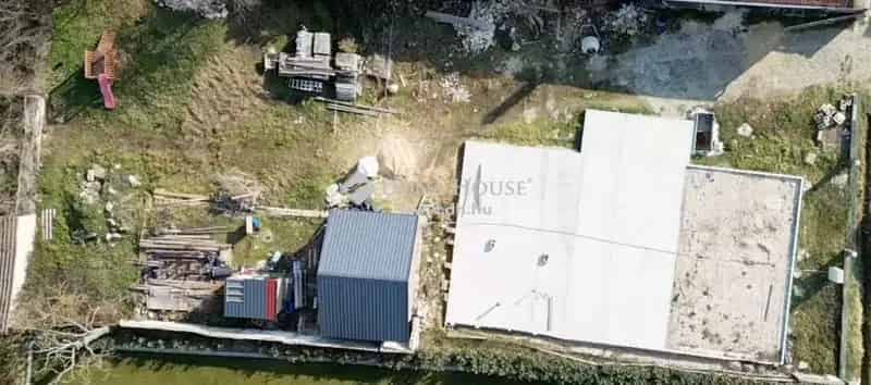 1143 m2-es Telek Elado Veszprem Gyulafiratoton Csaladhaz Epitesere