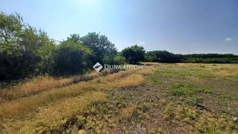 Eladó erdő besorolású telek Balatonudvarin