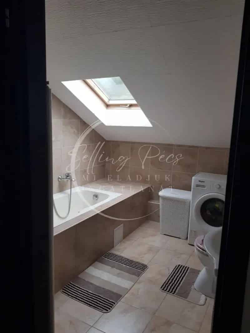 2 Generációs Családi Ház Pécs Vasason 258 m2