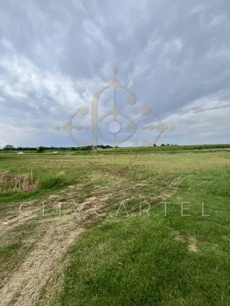 Látrány - 3942 m2-es Építési Telek Eladó